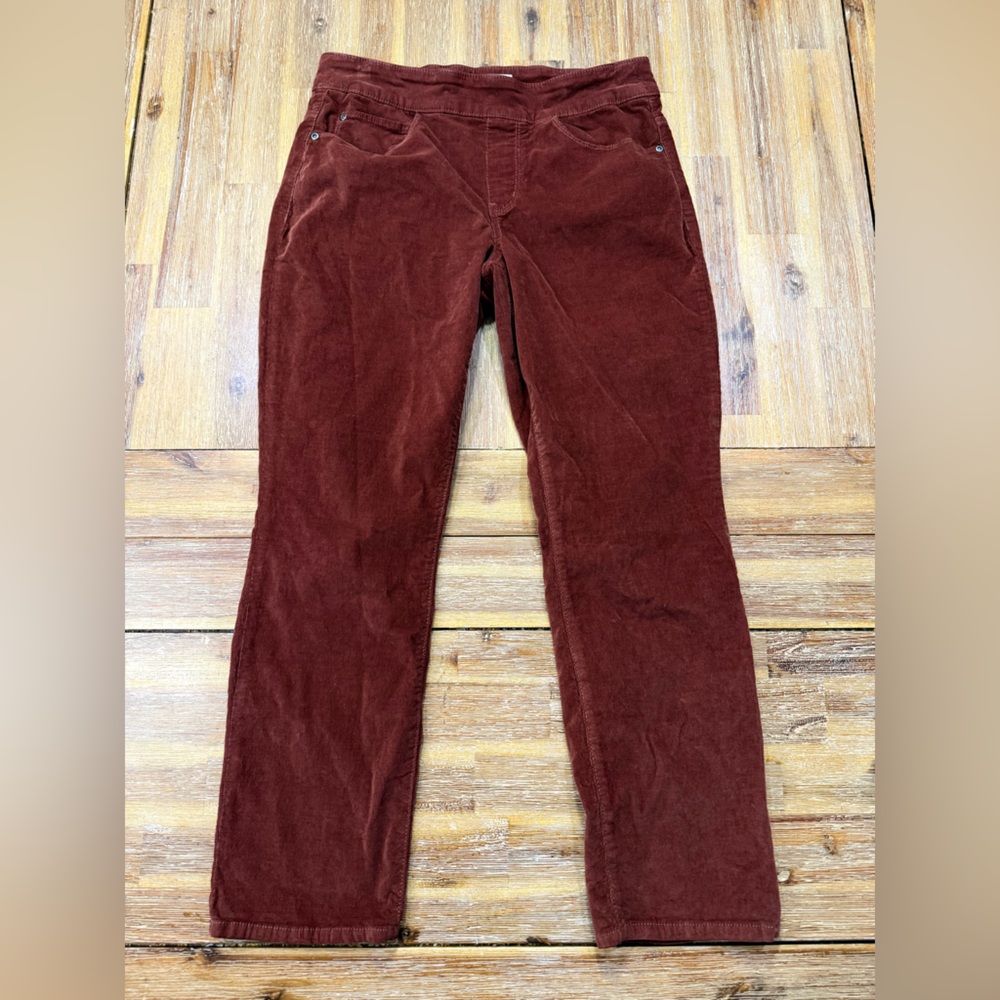 Westbound Women’s Boho Rust Corduroy Pull on Trousers. Size 8P